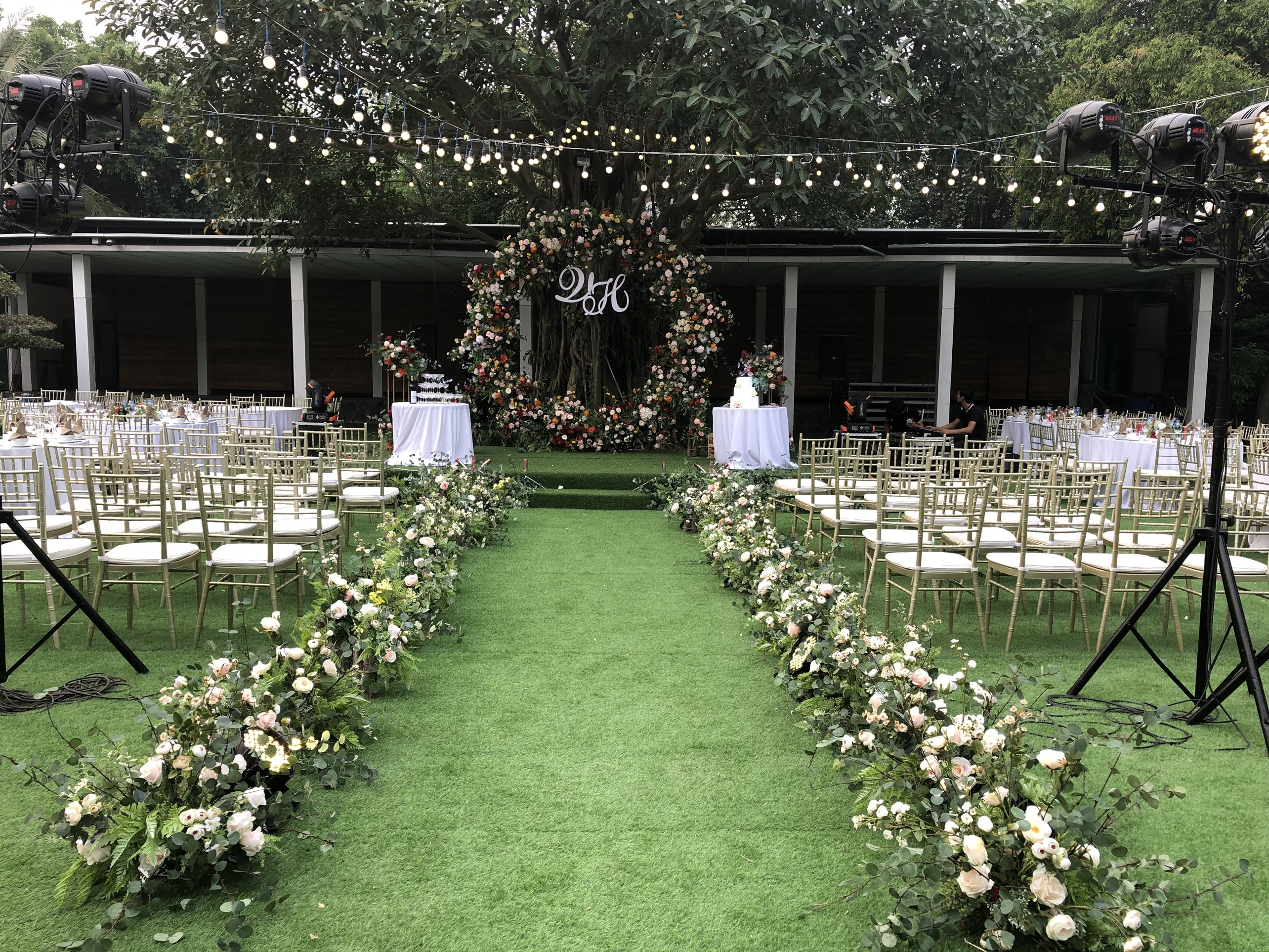 Đám cưới hai bạn Việt - Hương