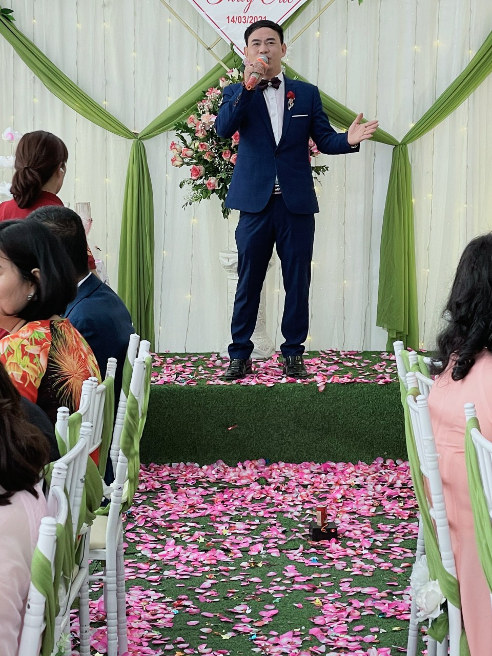 Đám cưới hai bạn Minh Cúc