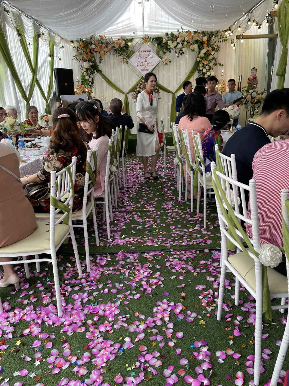 Đám cưới hai bạn Minh Cúc