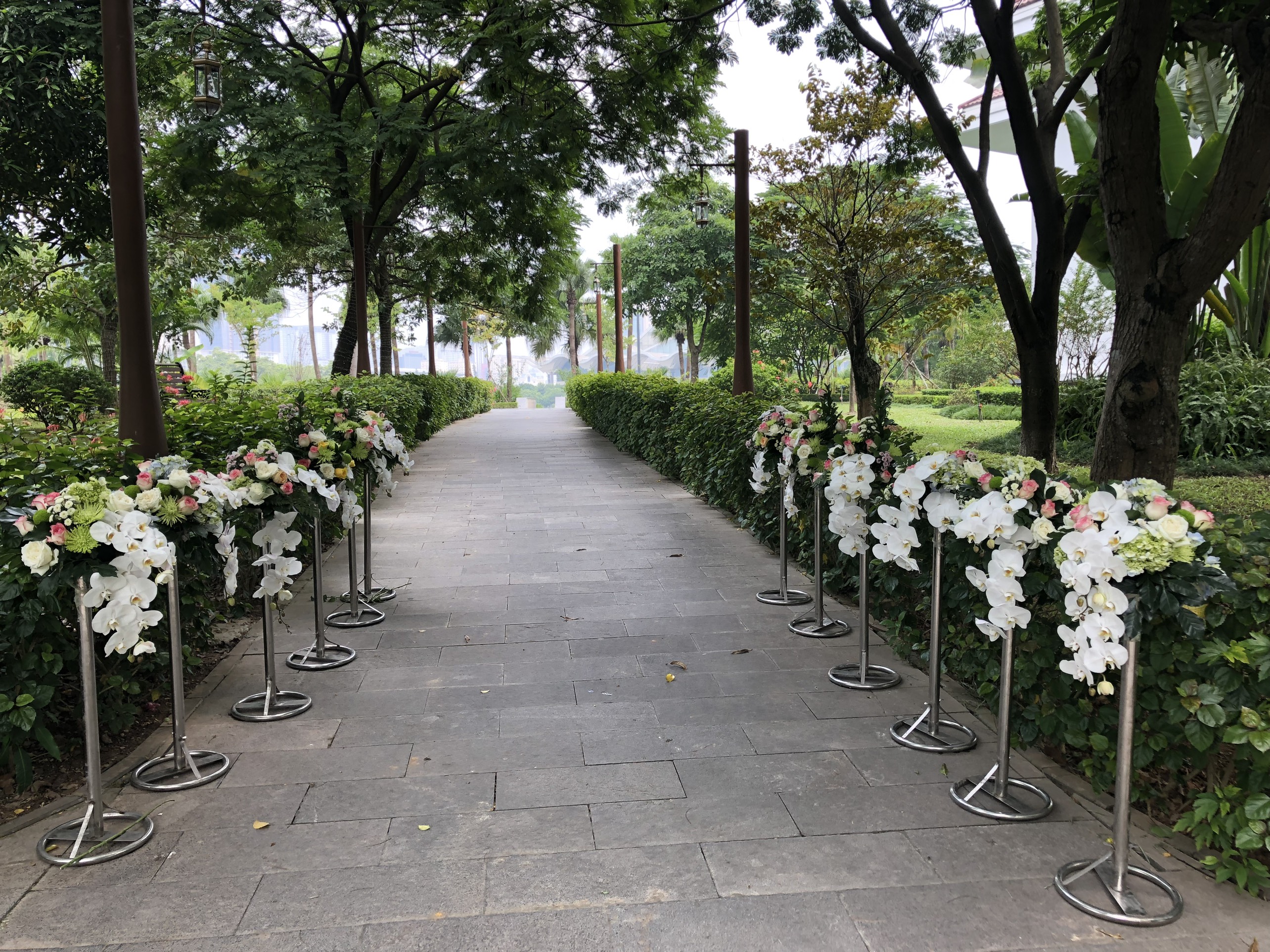 Tổng hợp một số sự kiện khai trương gặp mặt