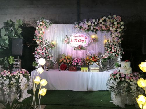 Sinh nhật bé Tô Công